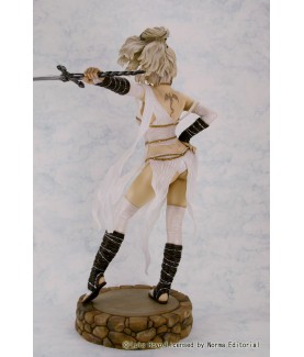 Collector Statue - Ritual - Luis Royo