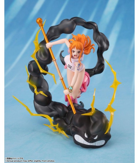 Static Figure - Figuart Zero - One Piece - Lightning Blast - Nami