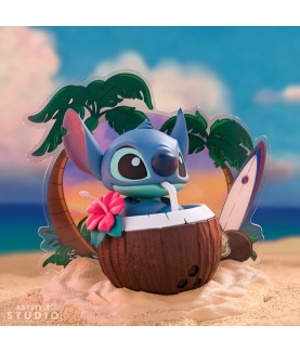 Figurine Statique - SFC - Lilo & Stitch - Noix de Coco - Stitch