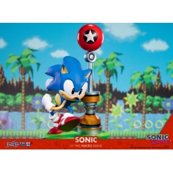 Collector Statue - Sonic the Hedgehog - Running at save point