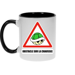 Becher - Tasse(n) - Parodie - Obstacle sur la chaussée